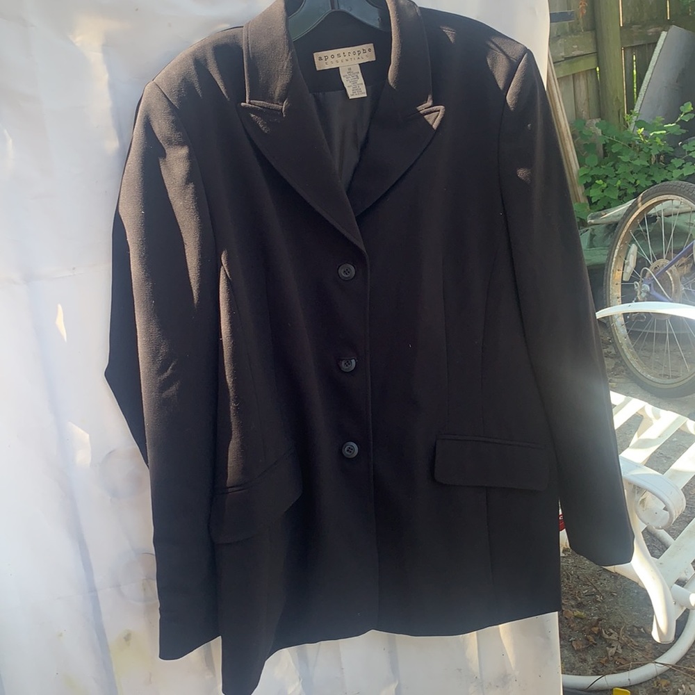 Apostrophe Essentials Jacket - image 2